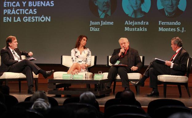 Juan Jaime Díaz, Alejandra Mustakis, Fernando Montes y Rolando Medeiros.