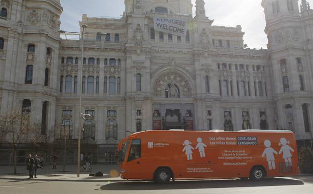 El autobús de HazteOír, en Madrid.