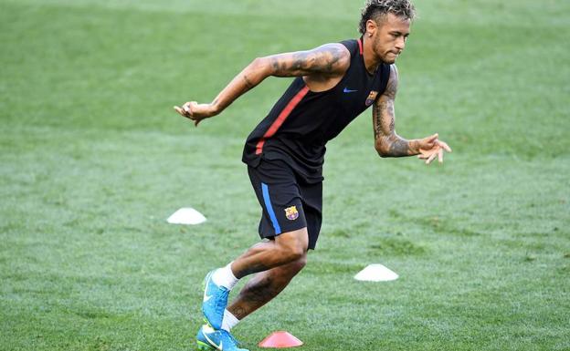 Neymar, entrenando en Nueva Jersey. 