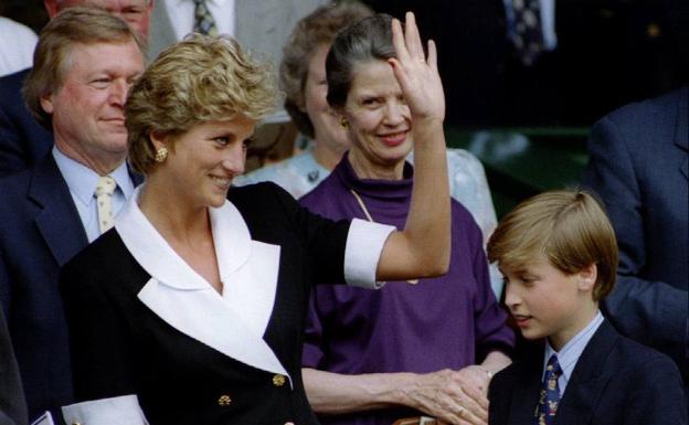 Diana, junto a su hijo Guillermo.