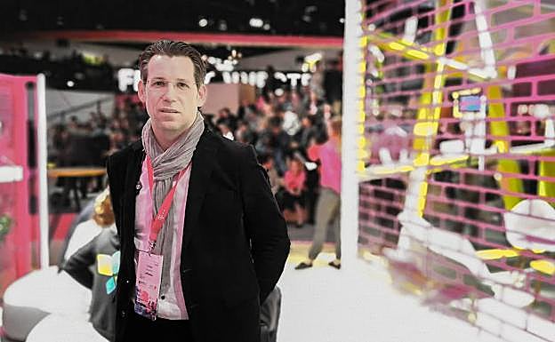 Torsten Wingenter, durante la entrevista en el MWC de Barcelona.