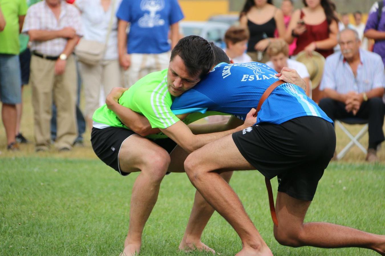 El Corro de Lucha de la Sobarriba, en imágenes