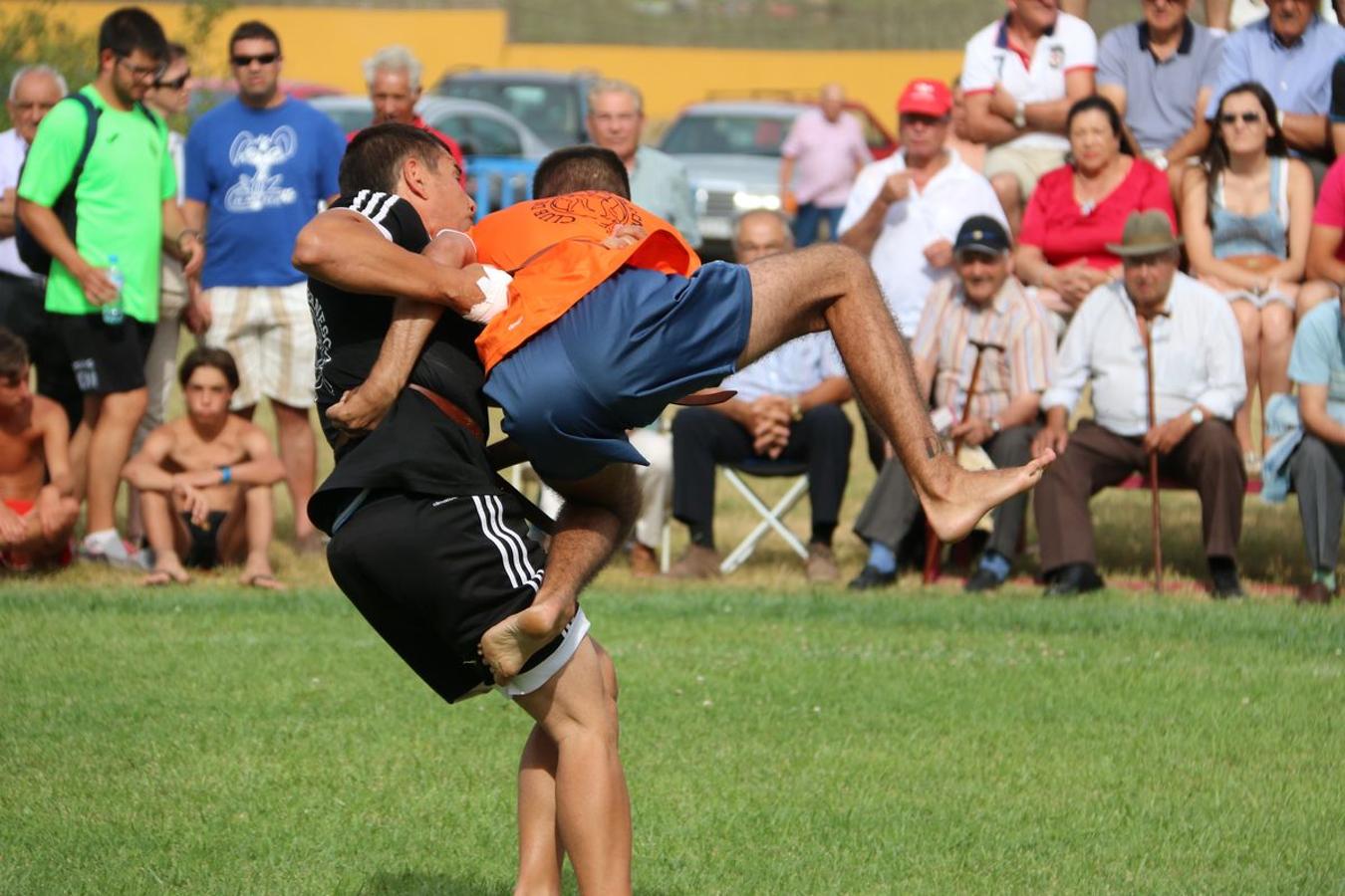 El Corro de Lucha de la Sobarriba, en imágenes
