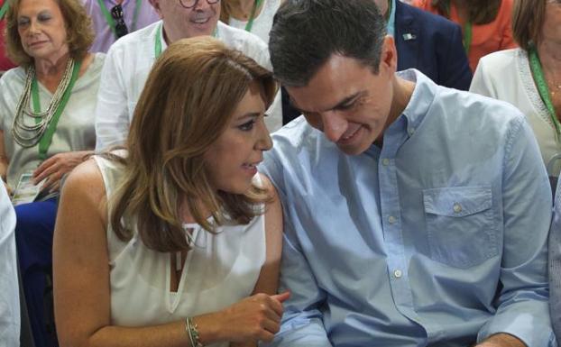 Sánchez y Díaz , en el cierre del Congreso del PSOE en Sevilla.