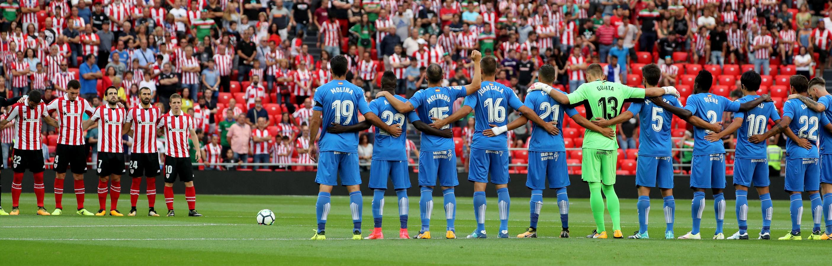 Las mejores imáganes del partido de la primera joranda de Liga entre el Athletic y el Getafe, en San Mamés.