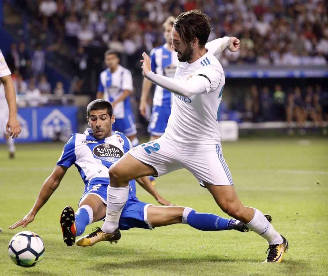 Las mejores imágenes del partido disputado en Riazor entre el Deportivo de la Coruña y el Real Madrid.