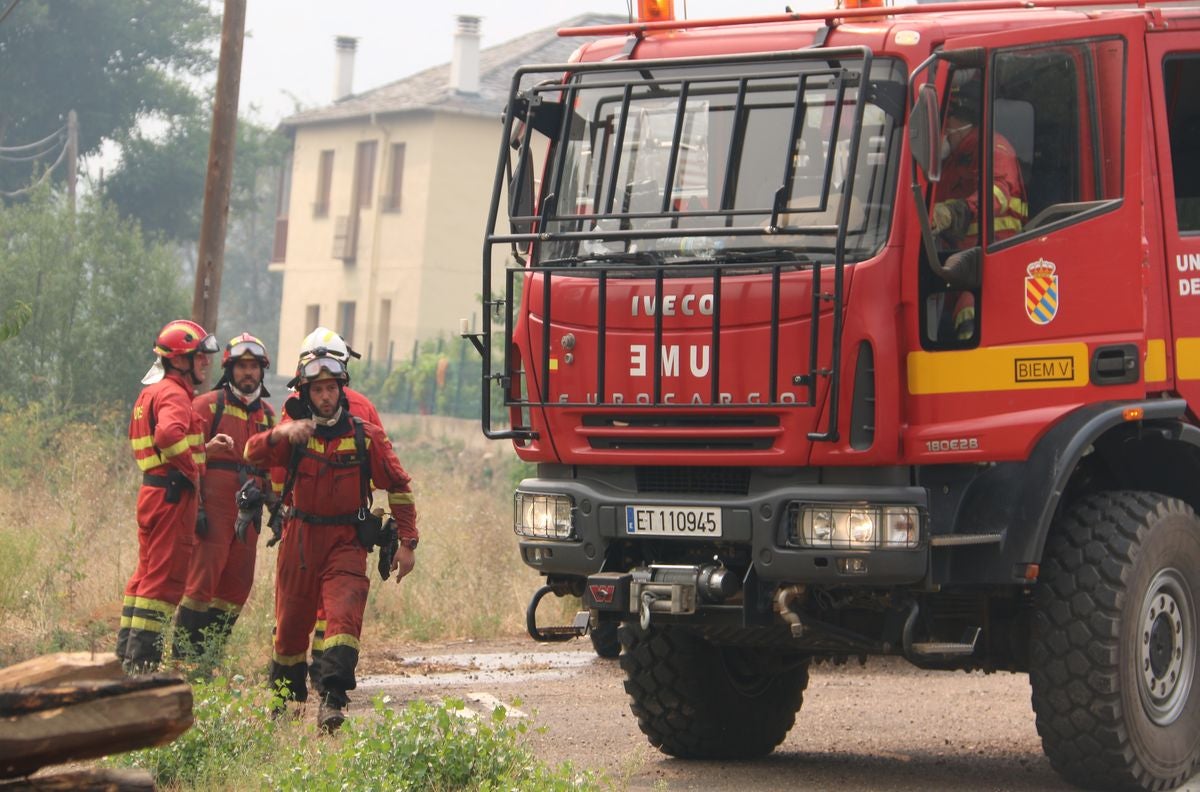 La carretera arde en el alto de Carbajal