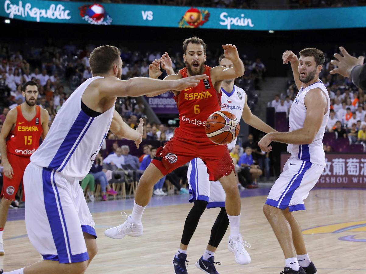 España ha pasado por encima de la República Checa en el segundo partido del Eurobasket. 