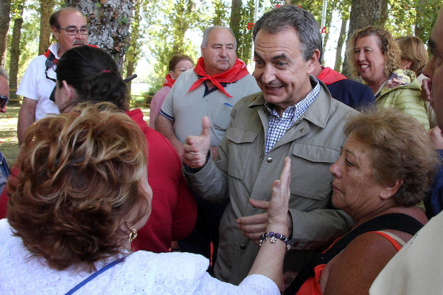 El día de la rosa en Boñar