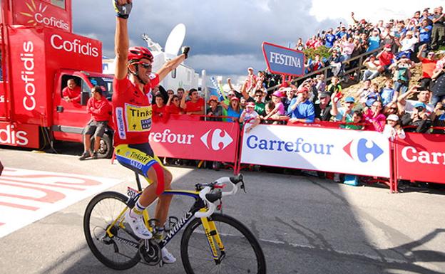 Alberto Contador vence en Ancares.