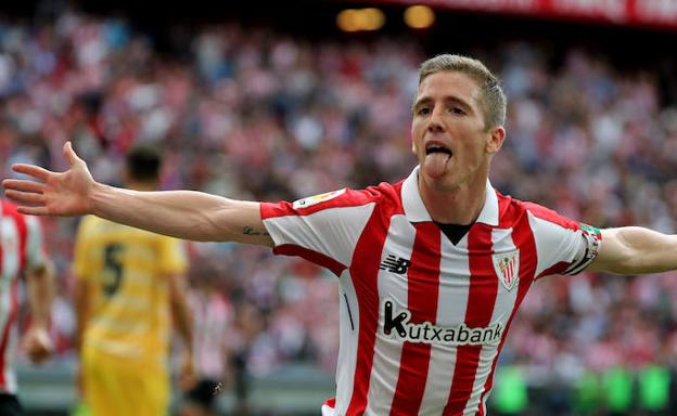 Muniain y Aduriz tumban a un buen Girona y colocan cuarto al Athletic