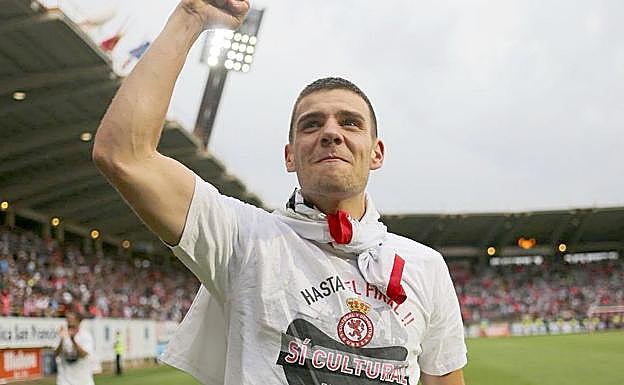Gallar celebra el ascenso en el Reino de León.