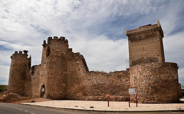 Castillo de los Quiñones.