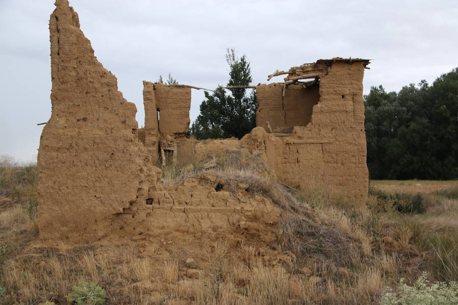 Tres pueblos en Tierra de Campos