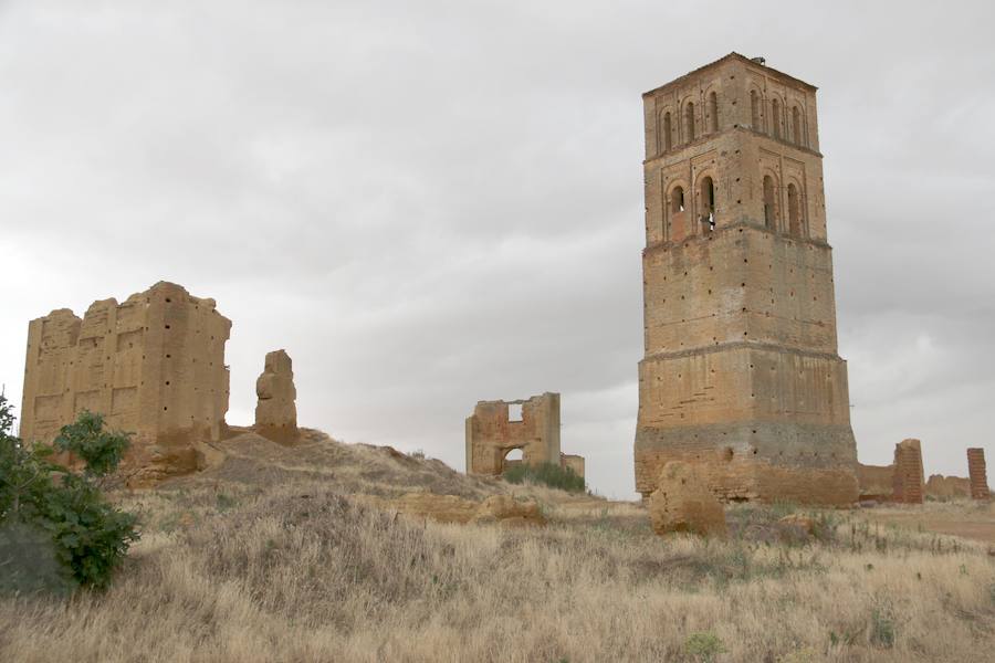 Tres pueblos en Tierra de Campos