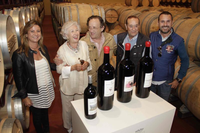 Fotos: El general Manuel Gorjón, embajador de los vinos de Dehesa de los Canónigos