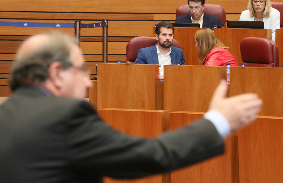 Pleno en las Cortes de Castilla y León