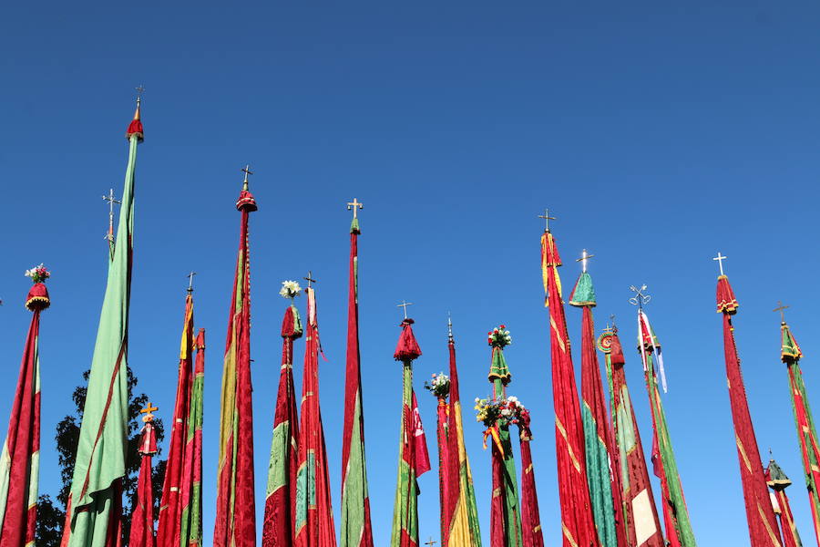 Homilía multitudinaria en La Virgen del Camino