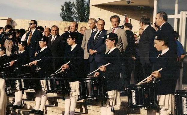 Manuel Fraga durante la inauguración de la Casa Asturias. 