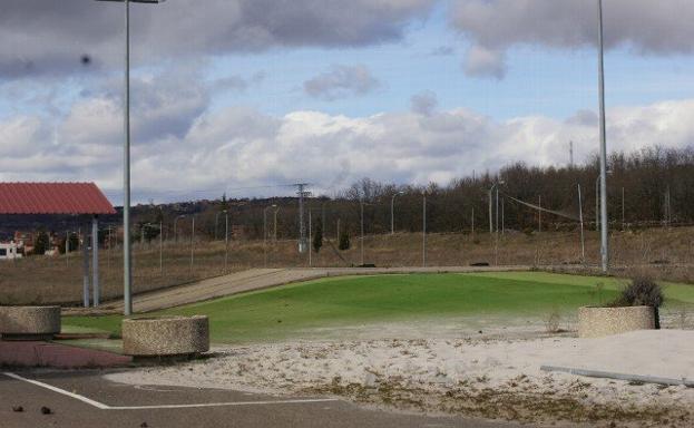 Campo de Golf de León, actualmente en desuso. 