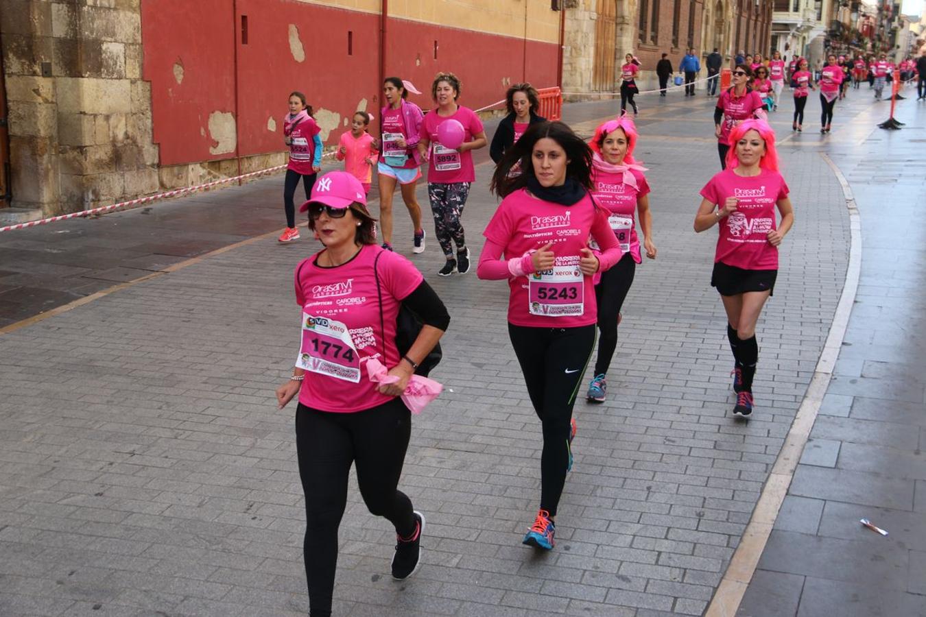 Las mejores imágenes de la V Carrera de la Mujer (II)