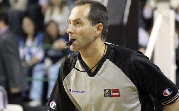 Vicente Bultó, árbitro leonés de baloncesto.
