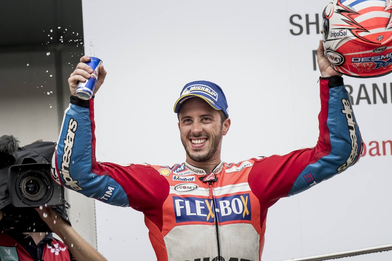 Andrea Dovizioso ganó la carrera de MotoGP en el GP de Malasia. 