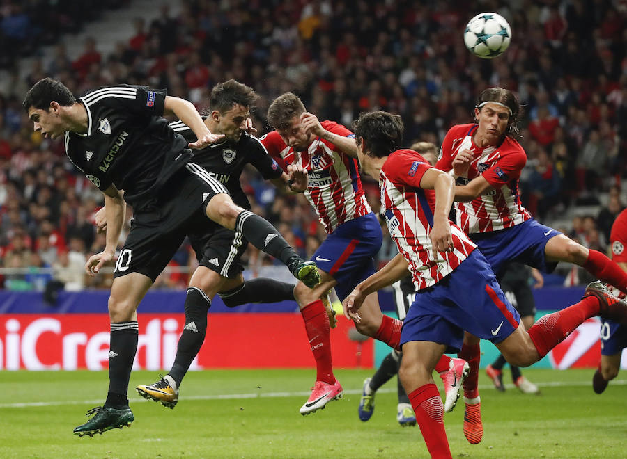 El Atlético de Madrid afronta su primera final del año ante el Qarabag en la Champions League. Al Atlético, con dos puntos, solamente le vale ganar para seguir teniendo opciones de clasificarse.