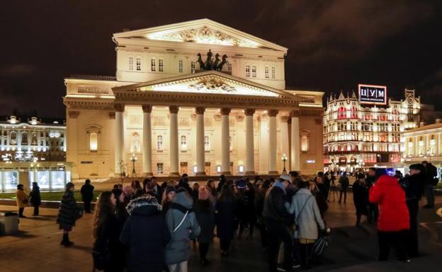 Evacuados el Bolshói, un hotel y dos centros comerciales por falsos avisos de bomba en Moscú