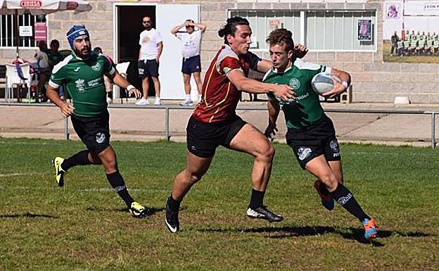 Lance de un partido del León RC.