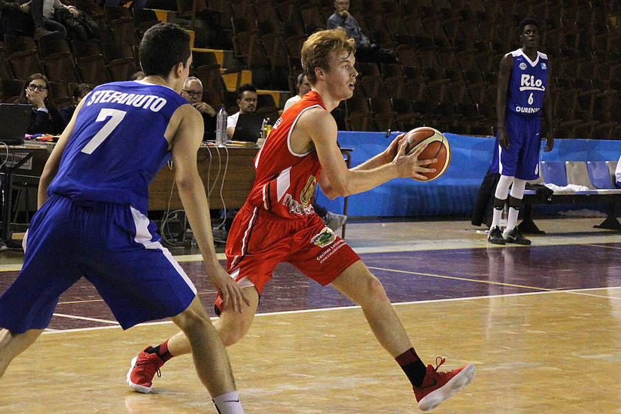Fundación CB León 51-47 Río Ourense Termal B
