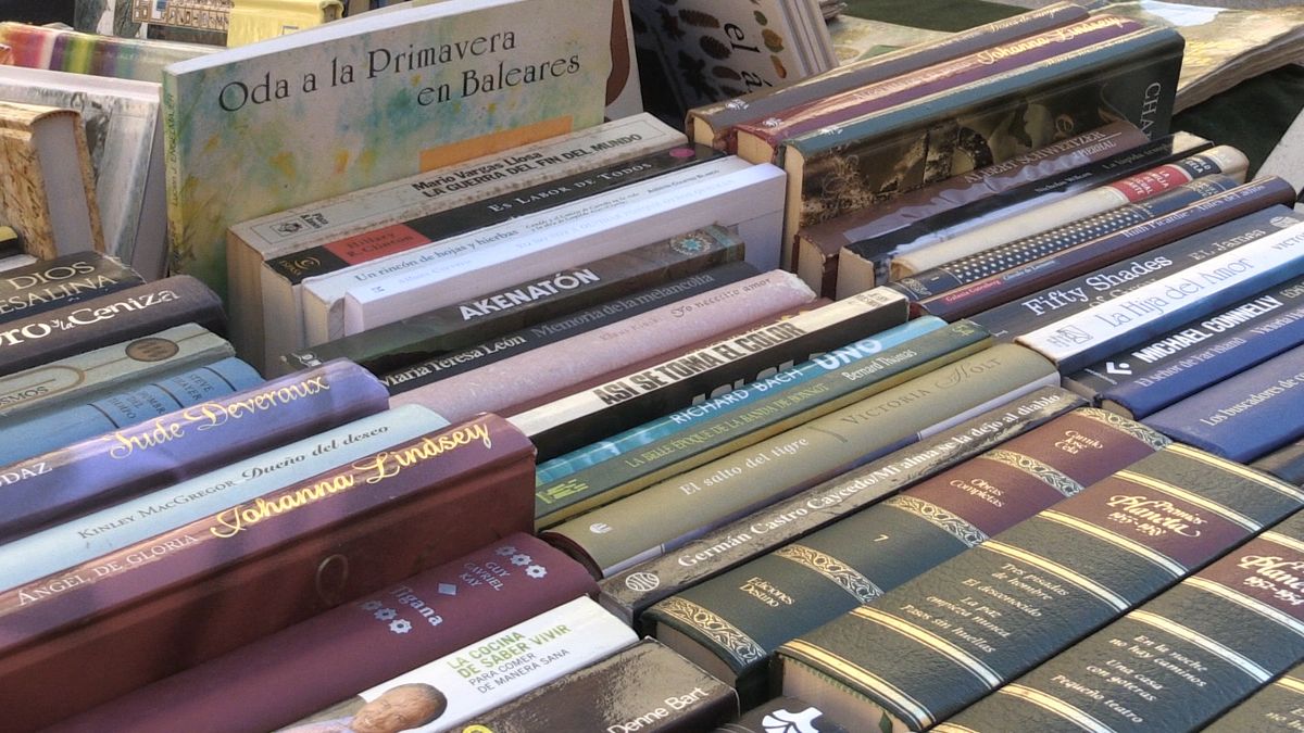 Un mercado para los amantes de las antigüedades
