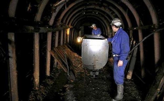 La Junta destina 2,4 millones para emplear a 249 trabajadores en municipios mineros en obras y servicios de interés general
