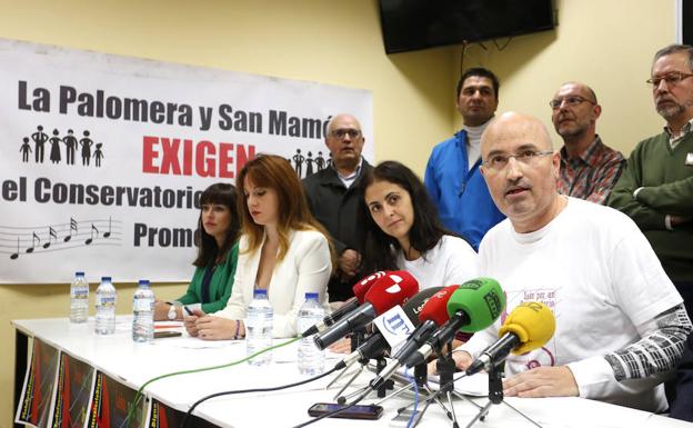 Imagen principal - Frente político y social para exigir a la Junta rectificar el «fiasco» del proyecto del Conservatorio de León