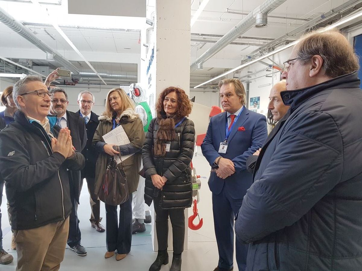 Herrera visita LM Wind Power