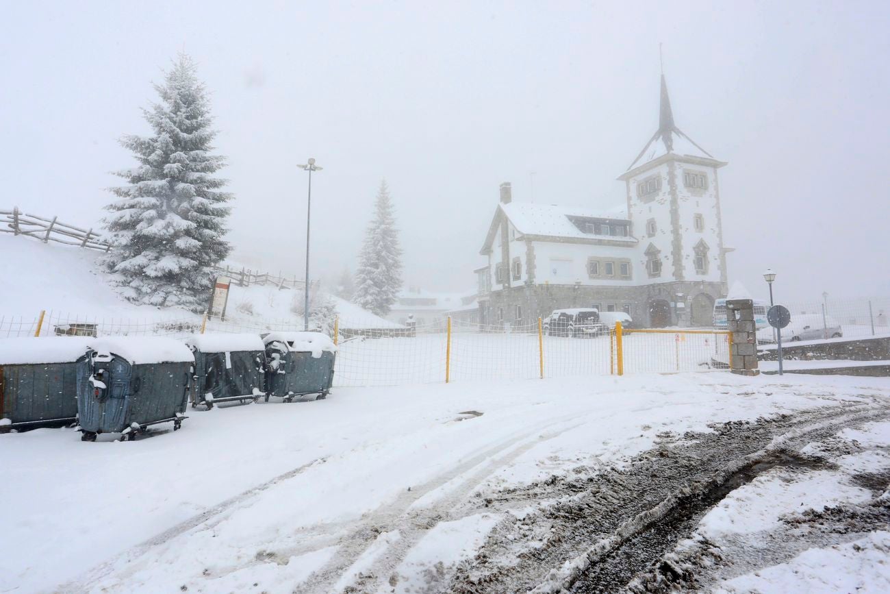 La provincia entra en alerta naranja por nevadas en las próximas 48 horas | La cota de nieve desciende hasta los 700 metros | La zona norte será la más afectada por la adversa climatología