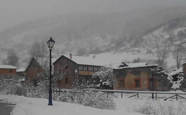 La nieve cubre la provincia de León.