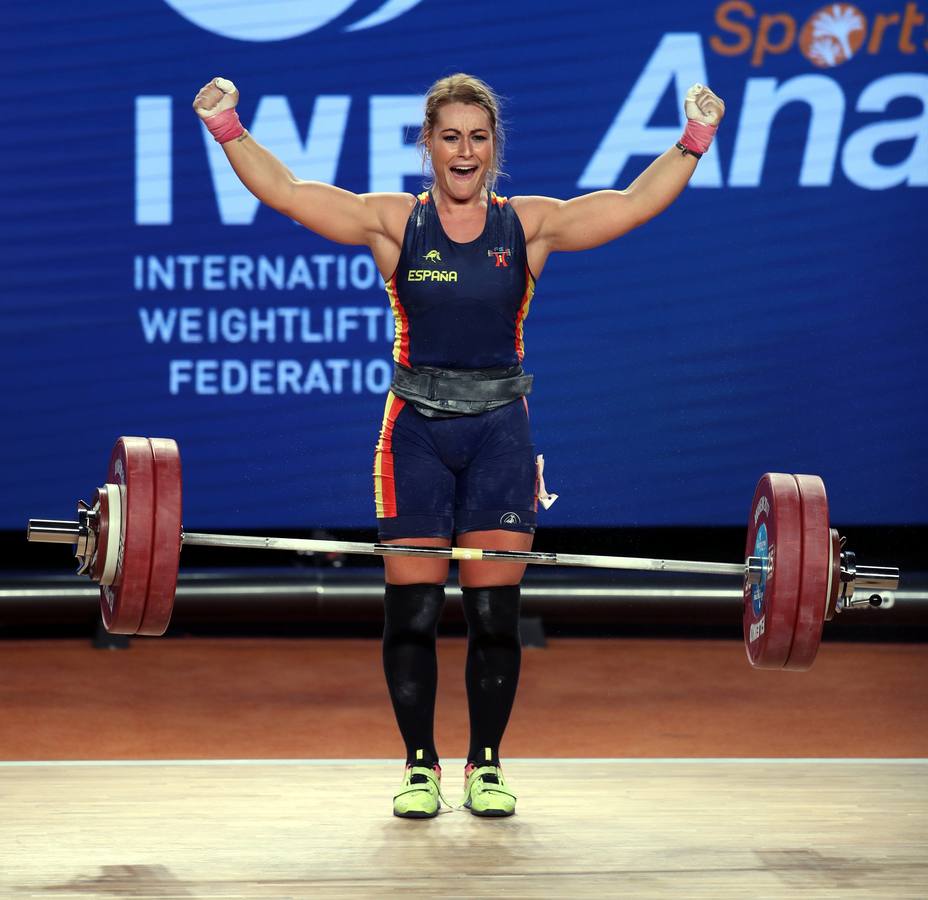 Lydia Valentin ha conquistado el Mundial de halterofilia y la Triple corona con las tres medallas de oro en arrancada, dos tiempos y total.