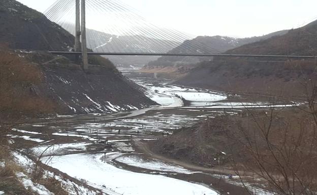 Estado actual del pantano de Barrios de Luna. 