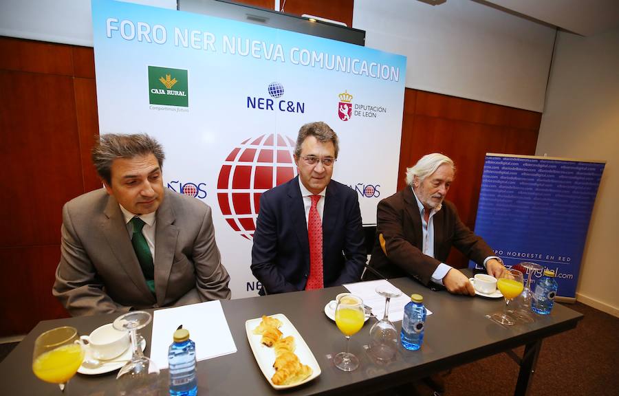 El presidente de la Diputación de León, Juan Martínez Majo, durante su intervención sobre los presupuestos de la institución provincial en el Foro Nueva Comunicación, organizado por el grupo Noroeste en Red y Caja Rural en Ponferrada 