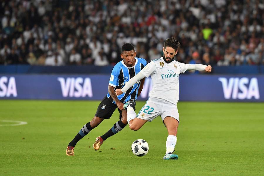 El conjunto blanco cerró el año con un nuevo título gracias a un gol de Cristiano antes de medirse al Barcelona en la Liga.