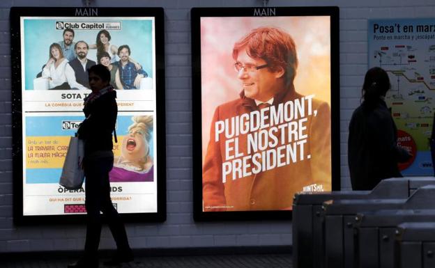 Cartel de Puigdemont en Barcelona.