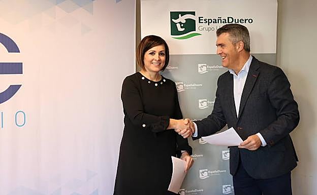 La Fele renueva su convenio con EspañaDuero. 