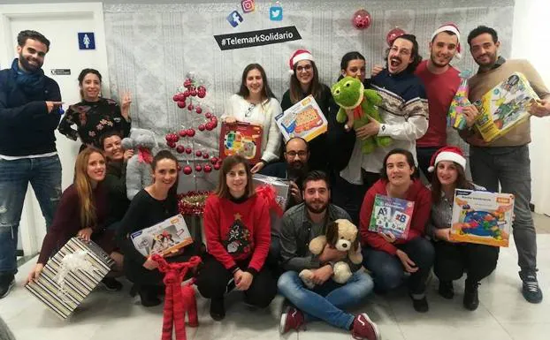 Telemark y Cruz Roja se unen por una Navidad en la que ningún niño se quede sin juguete