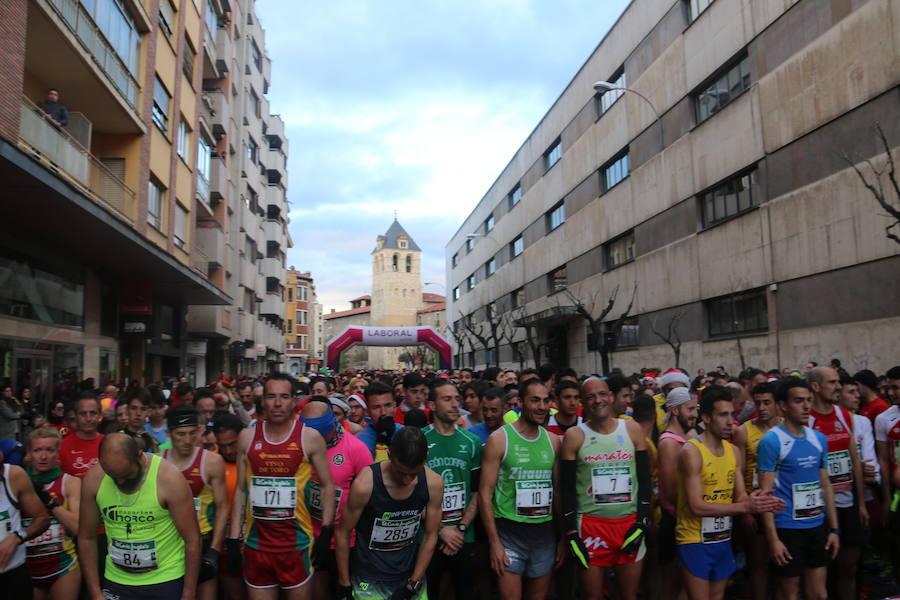 Todas las imágenes de la San Silvestre de León