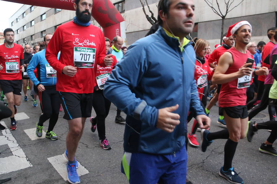 Todas las imágenes de la San Silvestre de León