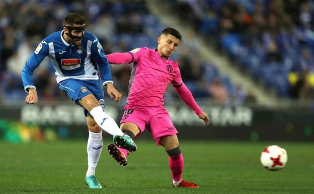 Remontada del Levante en Cornellá