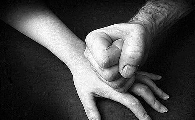 122 mujeres víctimas de violencia de género son atendidas por los CEAS en León durante 2017