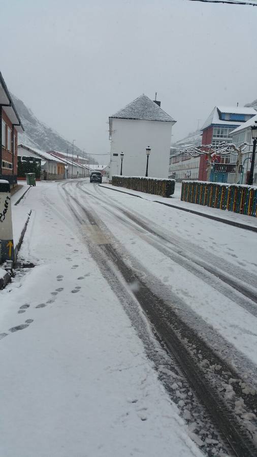 La nieve reina en la provincia