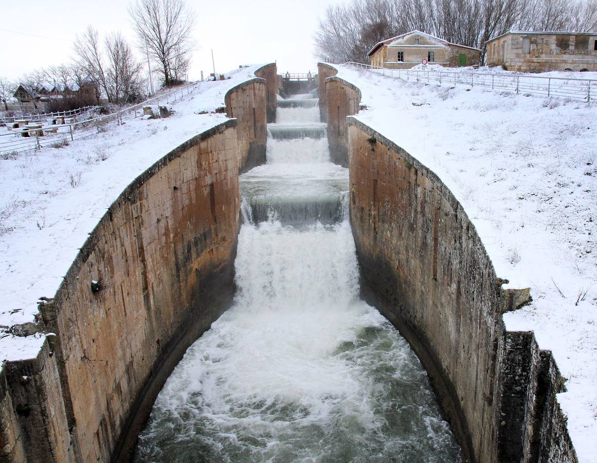 Canal de Castilla en la localidad palentina de Frómista.